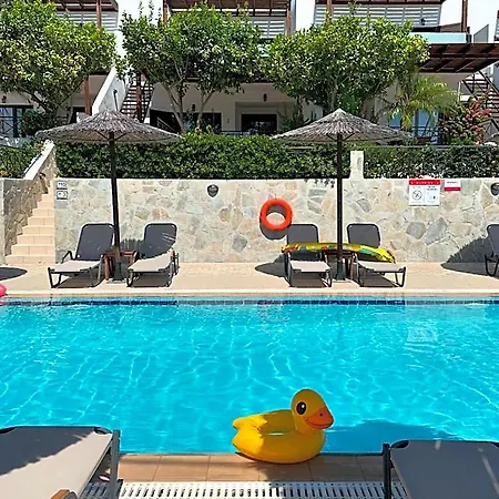 Southern Dreams Hotel Istrios